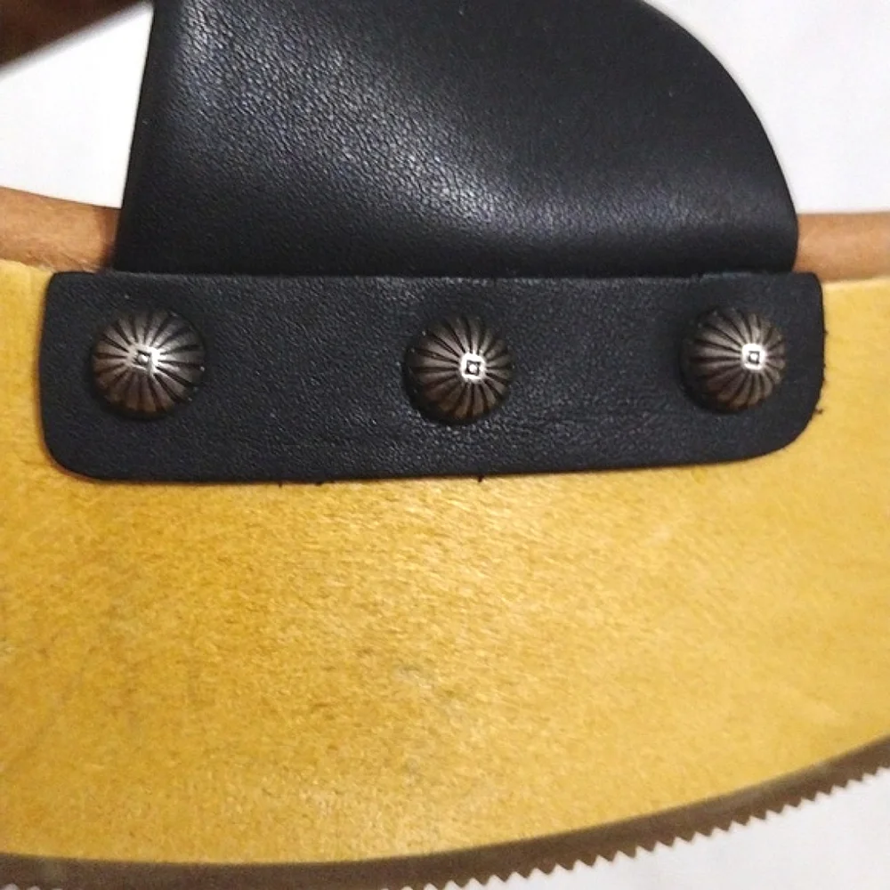 NWT Dingo Driftwood Studded Black Leather Platform Clog Sandals 10M Boho Western